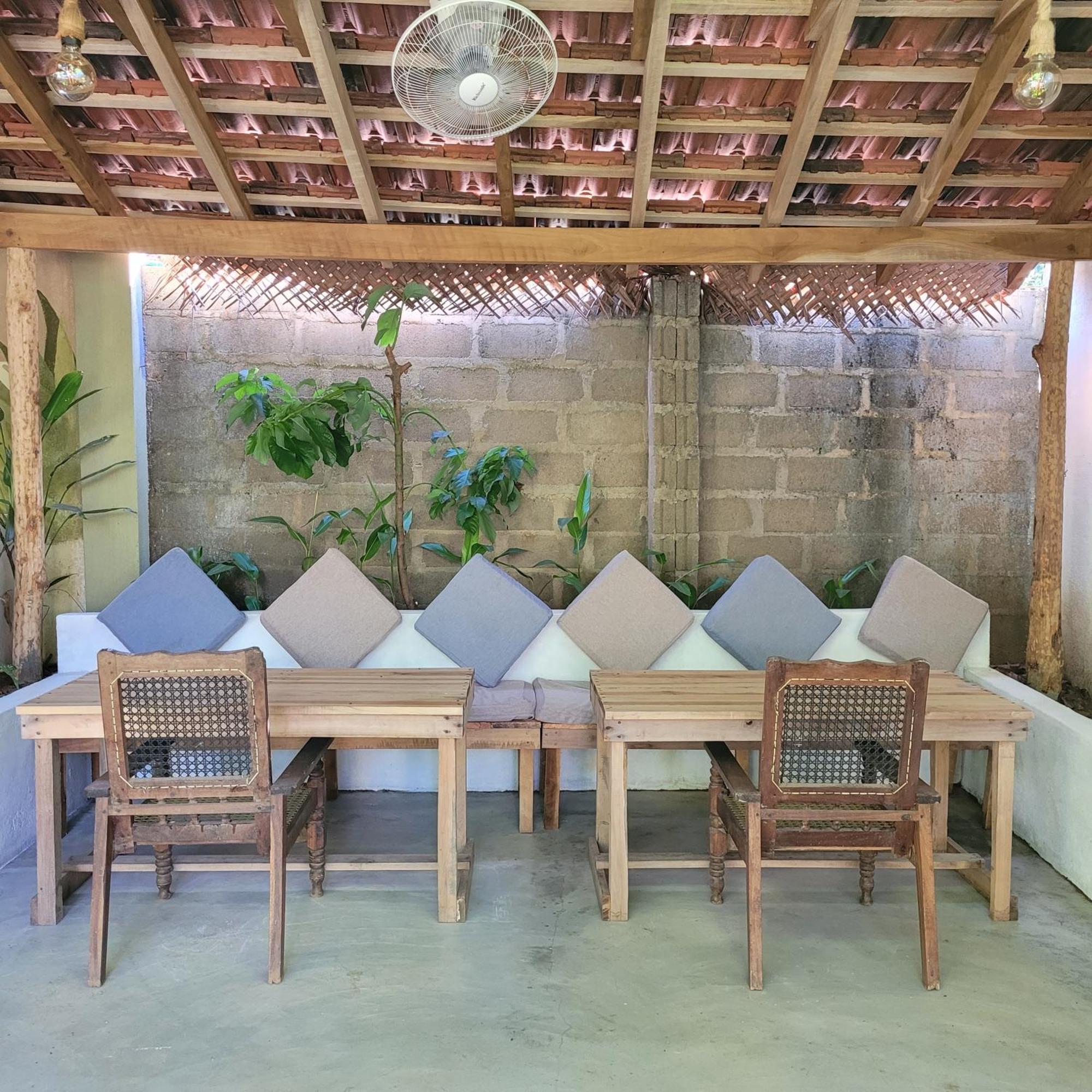 Agra Arugambay Hostel Arugam Bay Εξωτερικό φωτογραφία